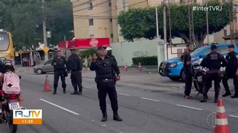 Operação pelas ruas de Campos tem 8 prisões e 22 multas .